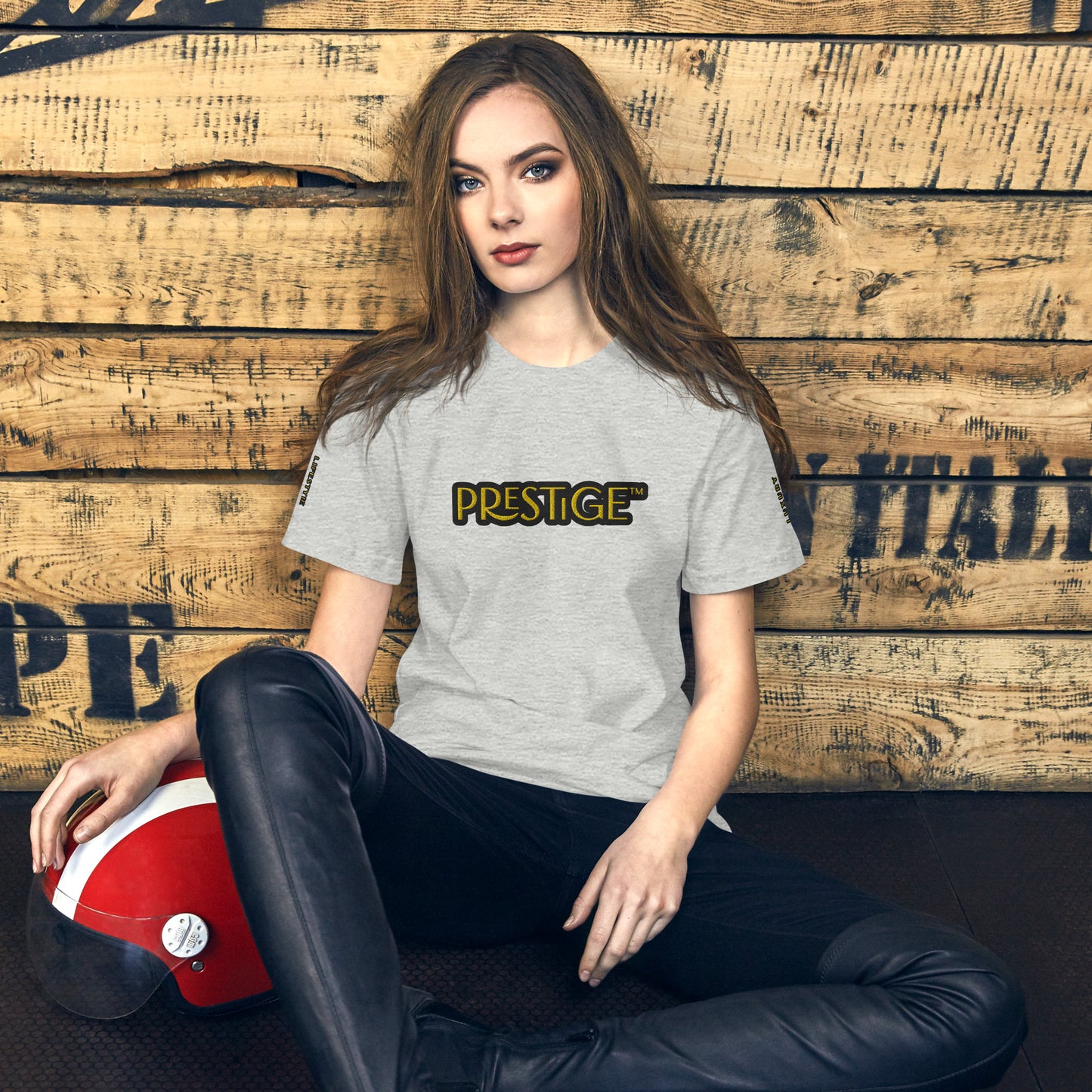 T-shirt Logo Texte Brodé Prestige™ Unisexe - Prestige SXM