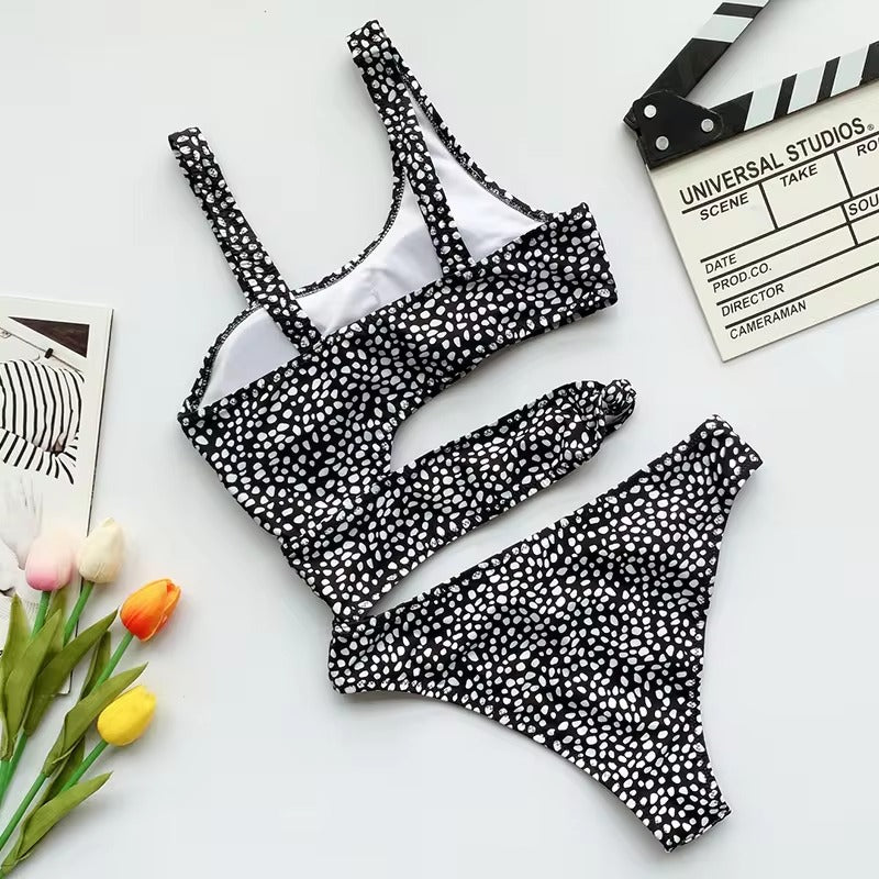 Monokini Sexy à découpes flatteuses et soutien Push Up pour femme