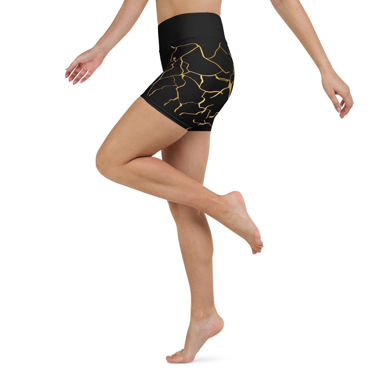 Prestige™ Yoga-Shorts aus schwarzem und goldenem Filament