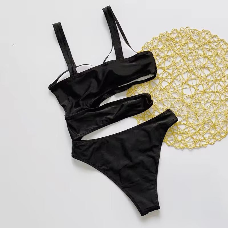 Monokini Sexy à découpes flatteuses et soutien Push Up pour femme - Prestige SXM